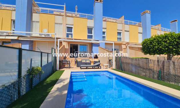 Objekte zum Wiederverkauf - Villa freitstehend - Torrevieja - Orihuela Costa