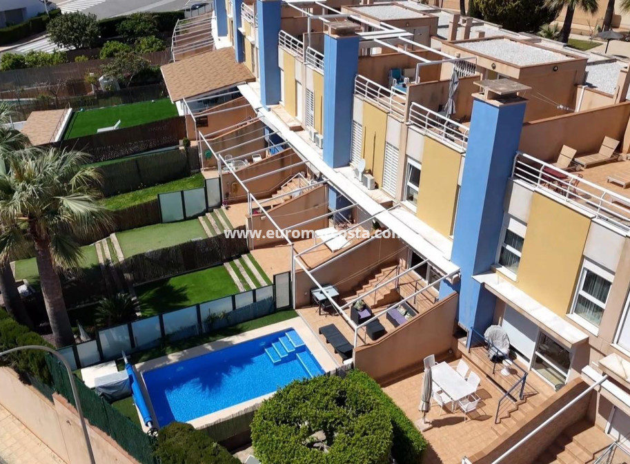 Objekte zum Wiederverkauf - Villa freitstehend - Torrevieja - Orihuela Costa