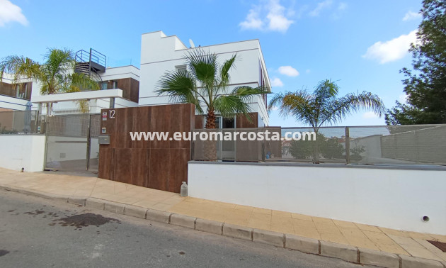 Objekte zum Wiederverkauf - Villa freitstehend - Orihuela - Orihuela Ciudad