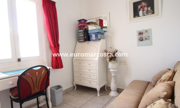 Sale - Villa - Torrevieja - TORREVIEJA
