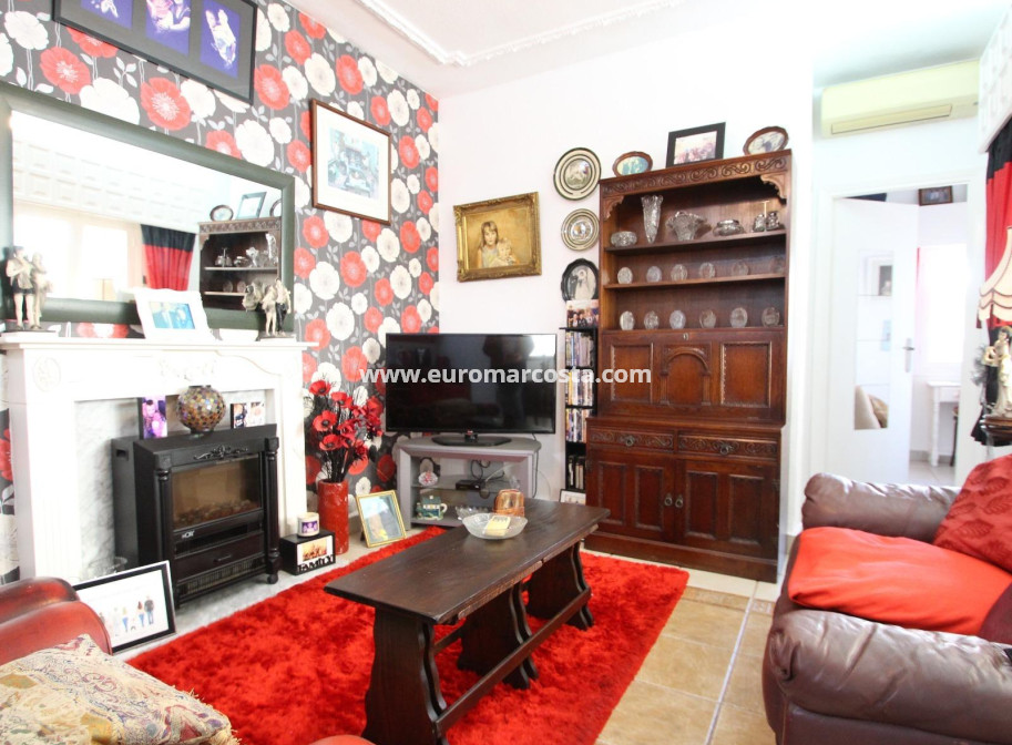 Sale - Villa - Torrevieja - TORREVIEJA