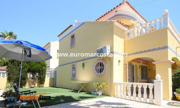 Sale - Villa - Torrevieja - TORREVIEJA