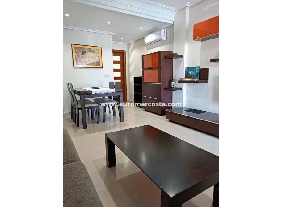 Venta - Adosado - Torrevieja - Aguas Nuevas