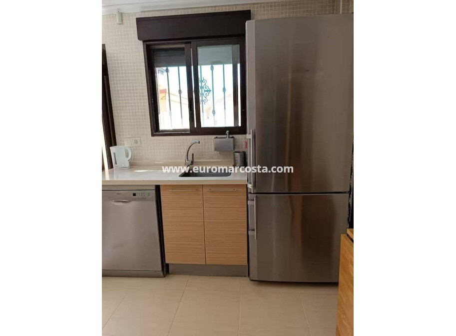 Venta - Adosado - Torrevieja - Aguas Nuevas