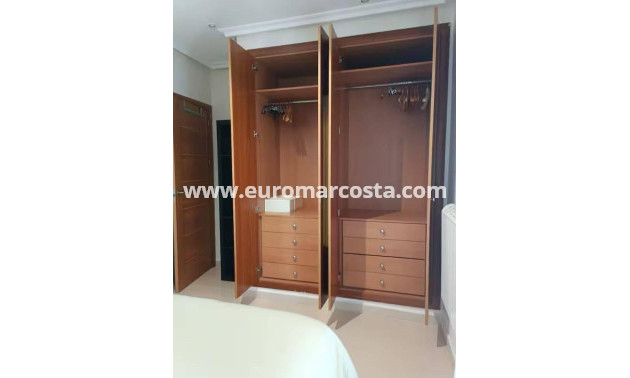 Venta - Adosado - Torrevieja - Aguas Nuevas
