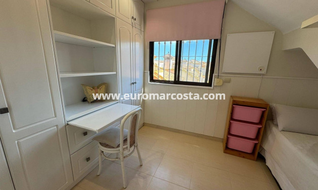 Venta - Adosado - Torrevieja - Aguas Nuevas