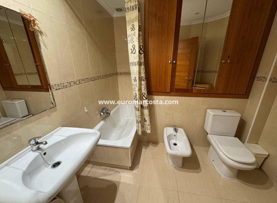Venta - Adosado - Torrevieja - Aguas Nuevas