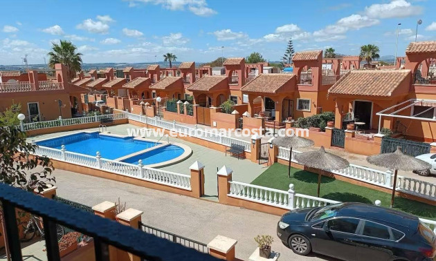 Venta - Adosado - Torrevieja - Aguas Nuevas