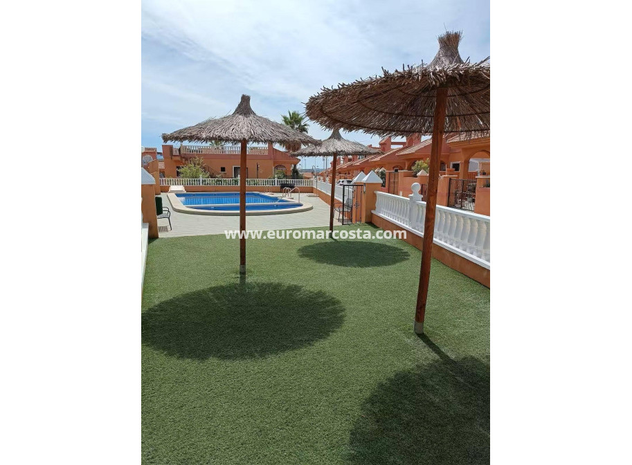 Venta - Adosado - Torrevieja - Aguas Nuevas