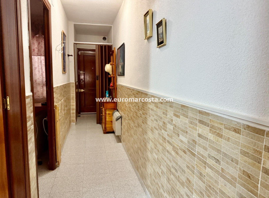 Objekte zum Wiederverkauf - Wohnung - Torrevieja - TORREVIEJA