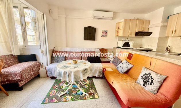Objekte zum Wiederverkauf - Wohnung - Torrevieja - TORREVIEJA