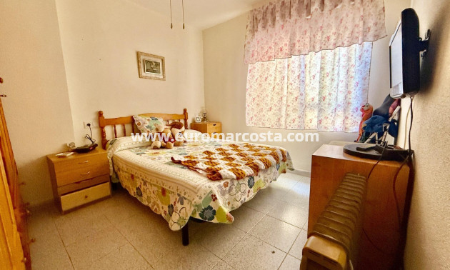 Objekte zum Wiederverkauf - Wohnung - Torrevieja - TORREVIEJA