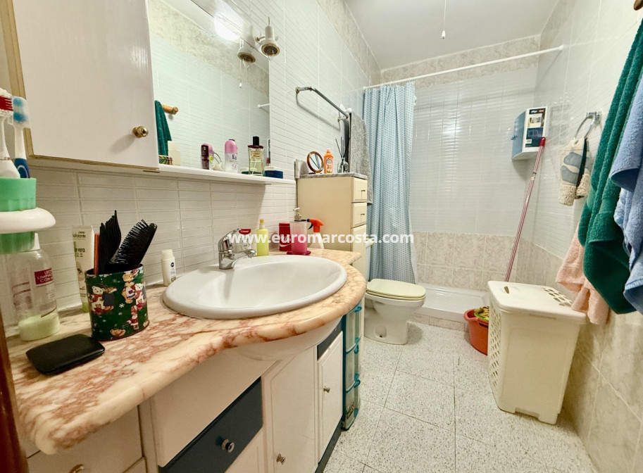 Objekte zum Wiederverkauf - Wohnung - Torrevieja - TORREVIEJA