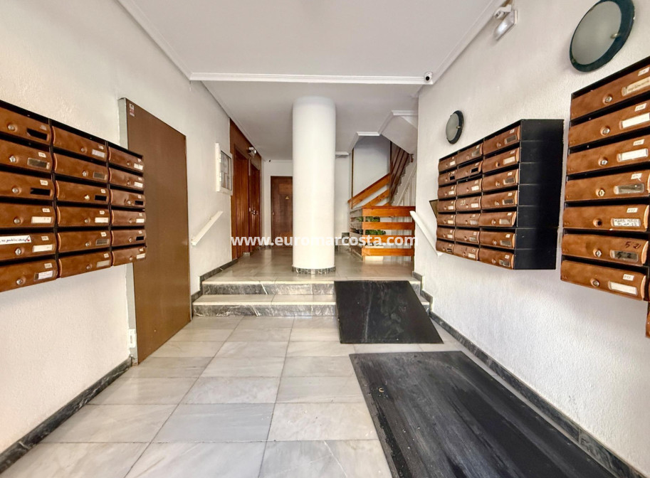 Objekte zum Wiederverkauf - Wohnung - Torrevieja - TORREVIEJA