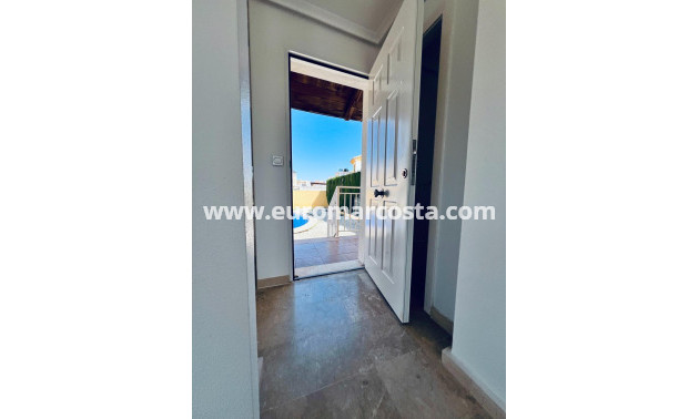 Objekte zum Wiederverkauf - Casa - Guardamar del Segura - EL RASO