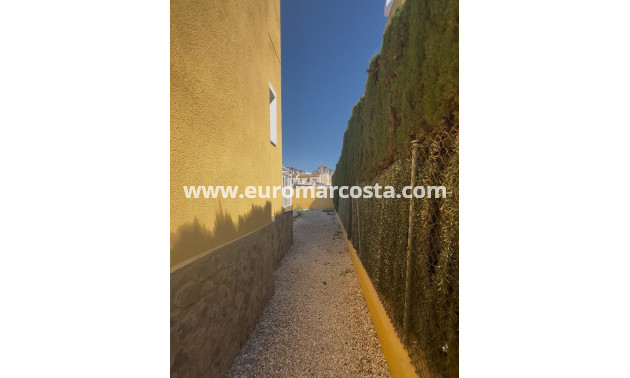 Objekte zum Wiederverkauf - Casa - Guardamar del Segura - EL RASO