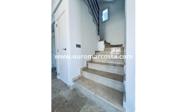 Objekte zum Wiederverkauf - Casa - Guardamar del Segura - EL RASO