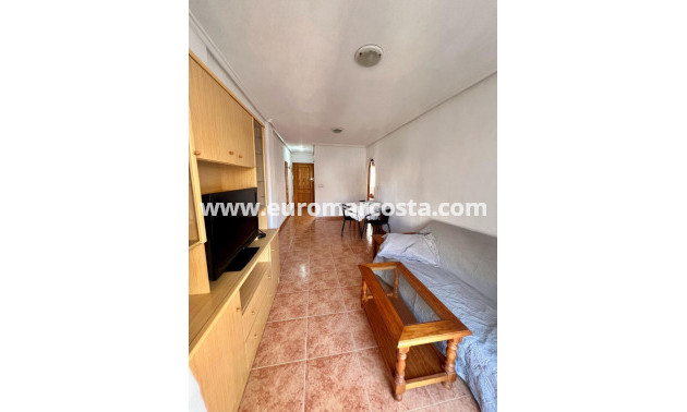 Objekte zum Wiederverkauf - Wohnung - Torrevieja - TORREVIEJA
