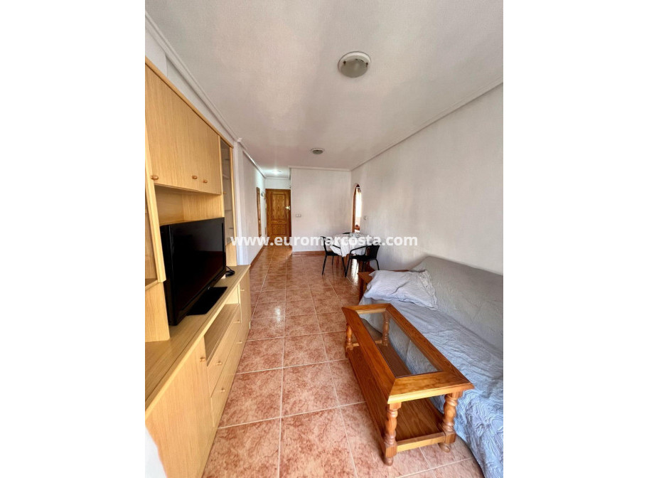 Objekte zum Wiederverkauf - Wohnung - Torrevieja - TORREVIEJA
