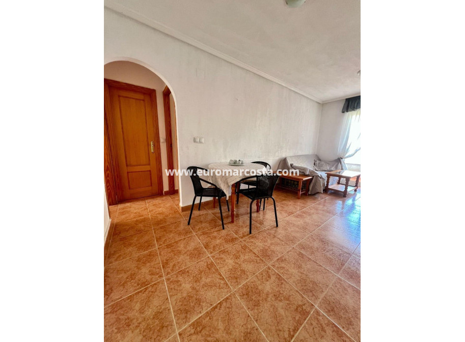 Objekte zum Wiederverkauf - Wohnung - Torrevieja - TORREVIEJA