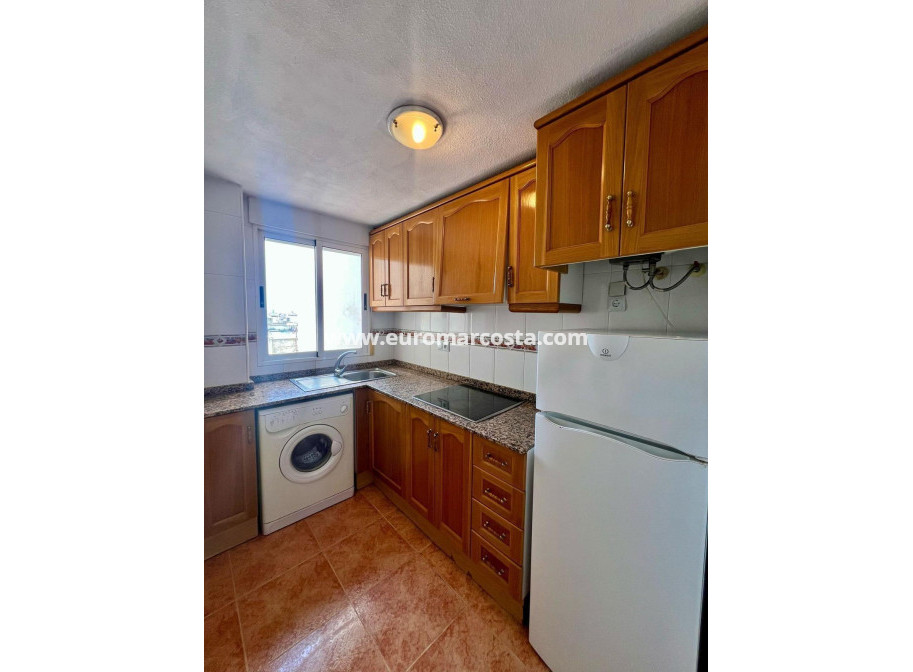Objekte zum Wiederverkauf - Wohnung - Torrevieja - TORREVIEJA