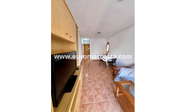 Objekte zum Wiederverkauf - Wohnung - Torrevieja - TORREVIEJA