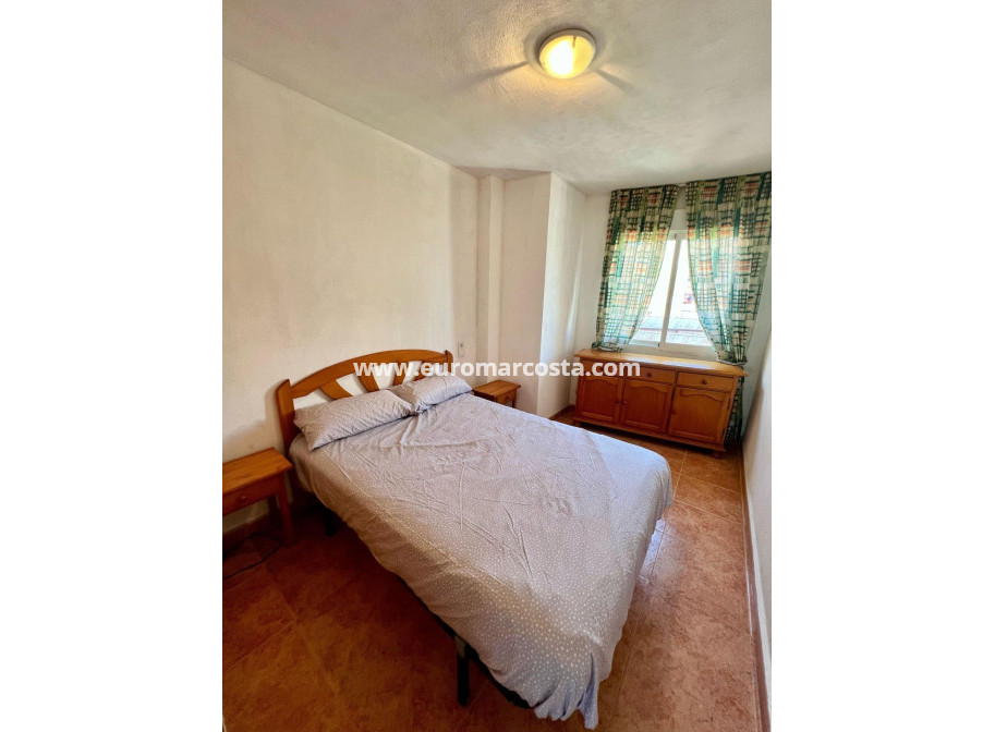 Objekte zum Wiederverkauf - Wohnung - Torrevieja - TORREVIEJA