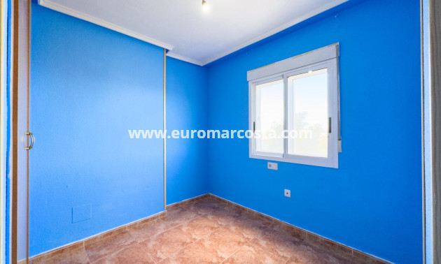 Venta - Apartamento / piso - Torrevieja - TORREVIEJA