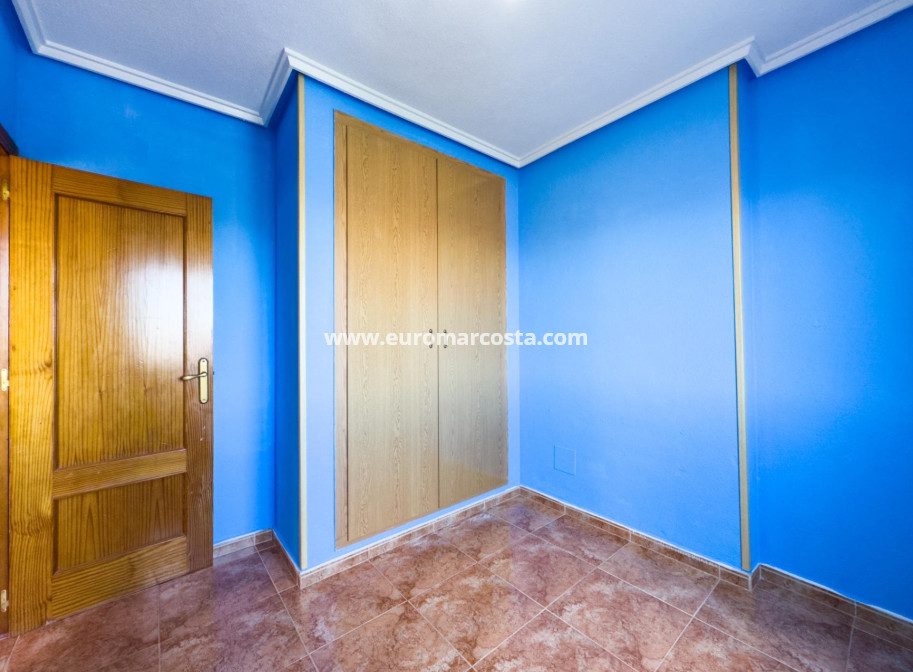 Venta - Apartamento / piso - Torrevieja - TORREVIEJA