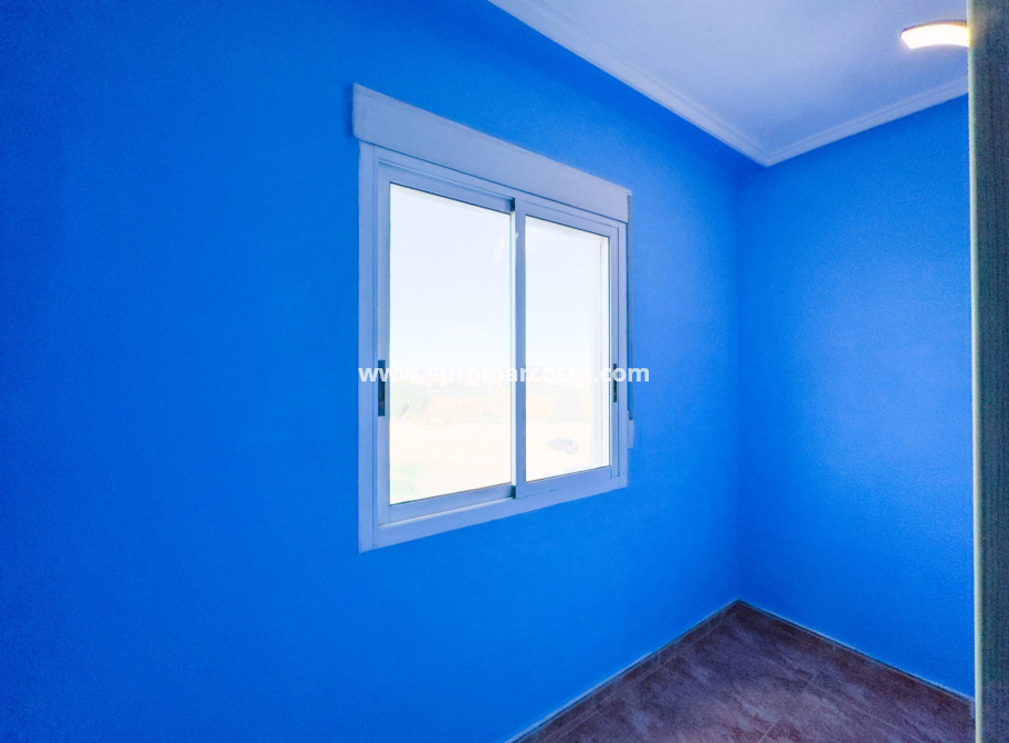 Venta - Apartamento / piso - Torrevieja - TORREVIEJA