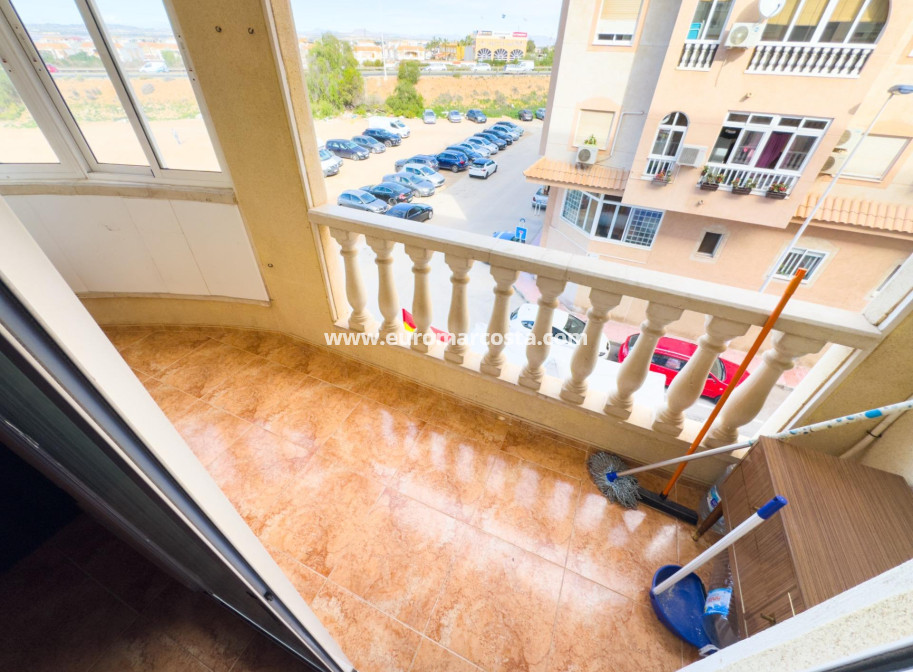 Venta - Apartamento / piso - Torrevieja - TORREVIEJA