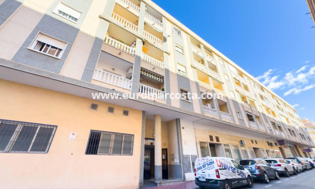 Venta - Apartamento / piso - Torrevieja - TORREVIEJA