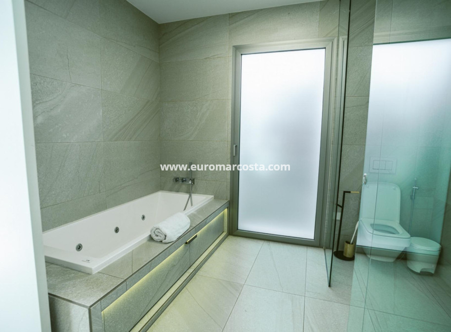 Sale - Villa - Orihuela - Las Colinas Golf
