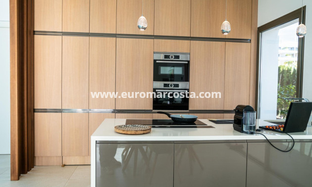 Sale - Villa - Orihuela - Las Colinas Golf