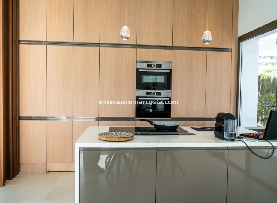 Sale - Villa - Orihuela - Las Colinas Golf