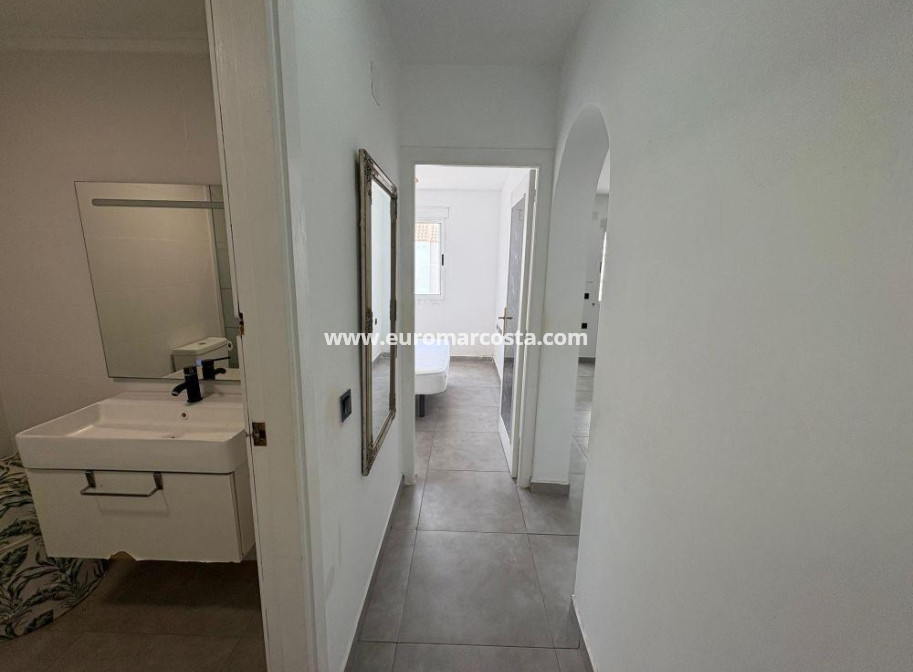 Objekte zum Wiederverkauf - Wohnung - Torrevieja - La Siesta - El Salado - Torreta