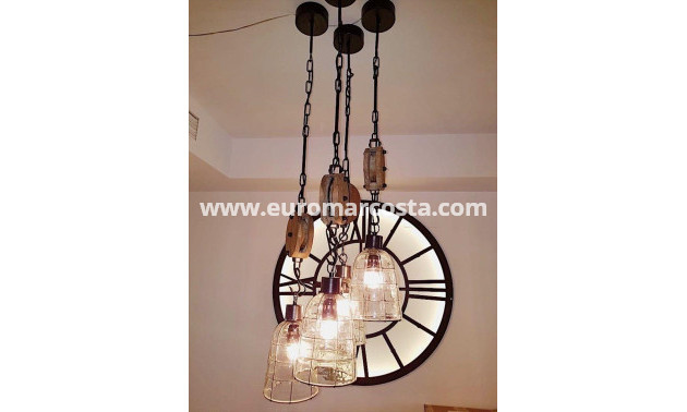 Sale - Apartment / flat - Torrevieja - Orihuela Costa