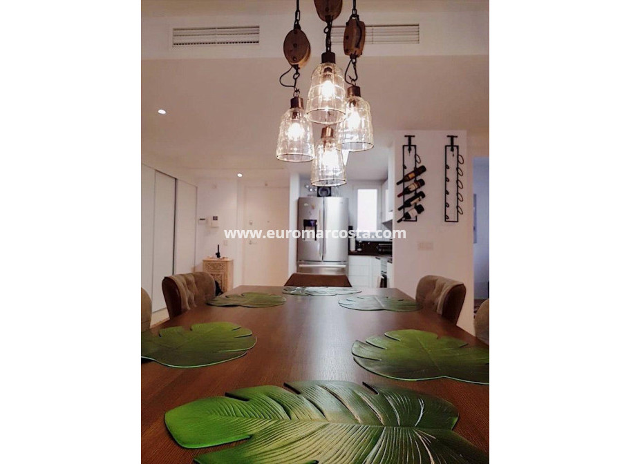 Sale - Apartment / flat - Torrevieja - Orihuela Costa