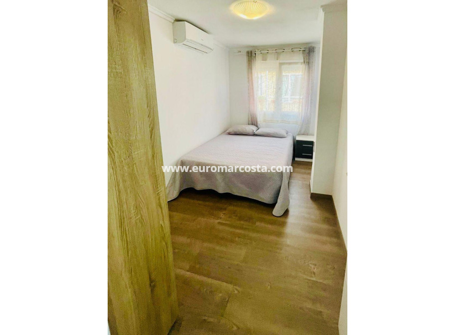 Venta - Apartamento / piso - Torrevieja - TORREVIEJA
