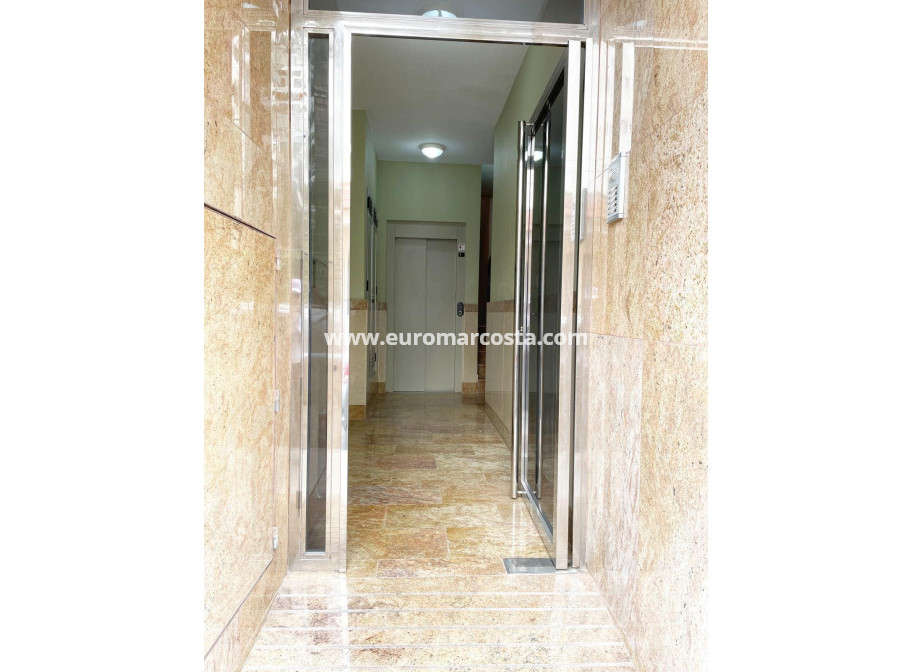 Venta - Apartamento / piso - Torrevieja - TORREVIEJA