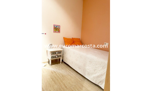 Venta - Apartamento / piso - Torrevieja - TORREVIEJA