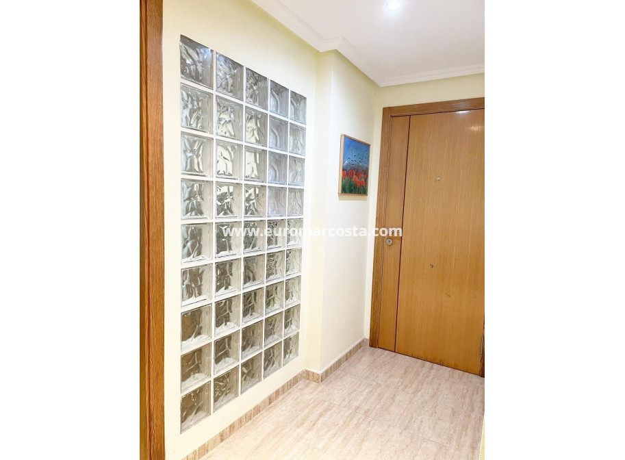 Venta - Apartamento / piso - Torrevieja - TORREVIEJA