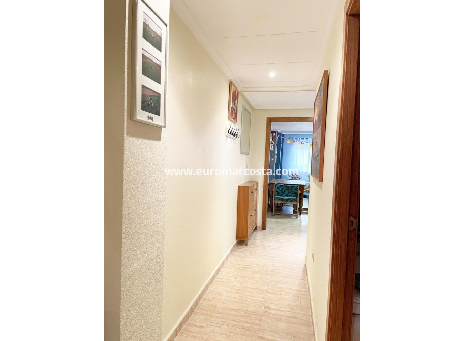 Venta - Apartamento / piso - Torrevieja - TORREVIEJA