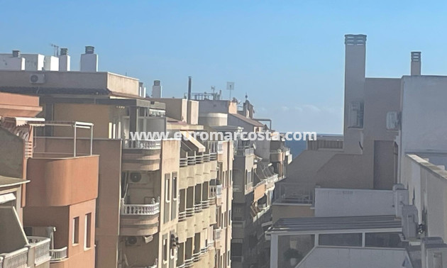 Venta - Apartamento / piso - Torrevieja - TORREVIEJA