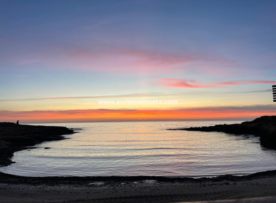 Venta - Apartamento / piso - Torrevieja - TORREVIEJA