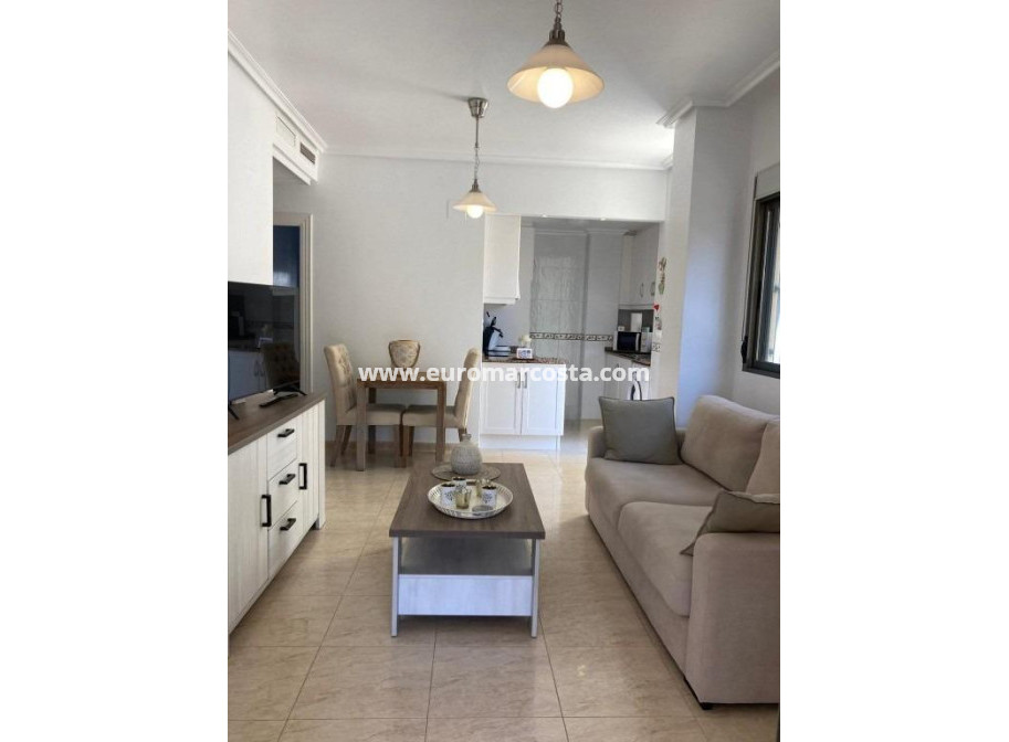 Sale - Apartment / flat - Guardamar del Segura