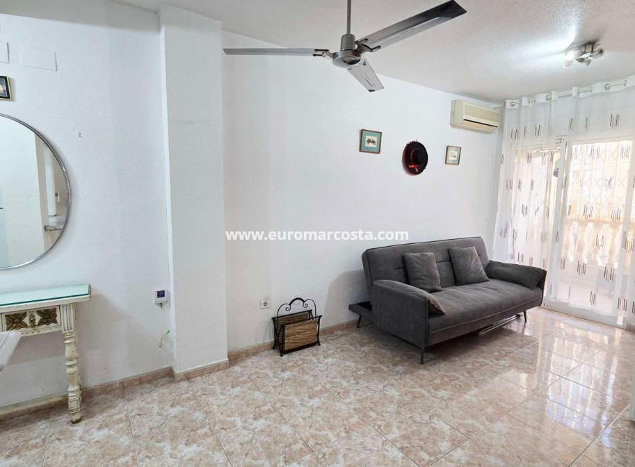 Venta - Apartamento / piso - Torrevieja - TORREVIEJA