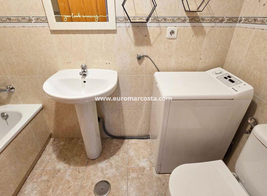 Venta - Apartamento / piso - Torrevieja - TORREVIEJA