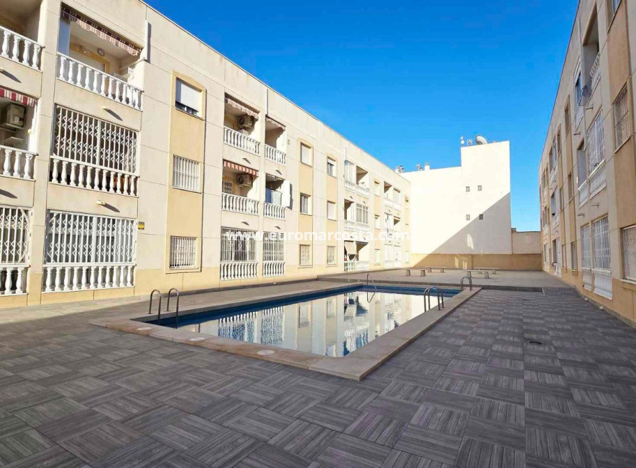 Venta - Apartamento / piso - Torrevieja - TORREVIEJA