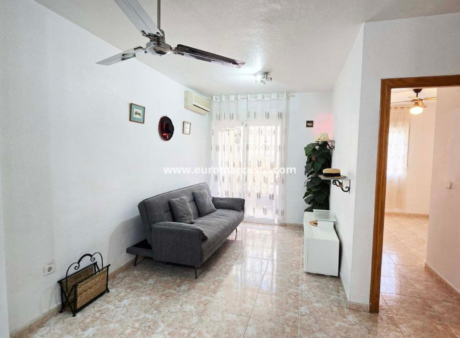 Venta - Apartamento / piso - Torrevieja - TORREVIEJA